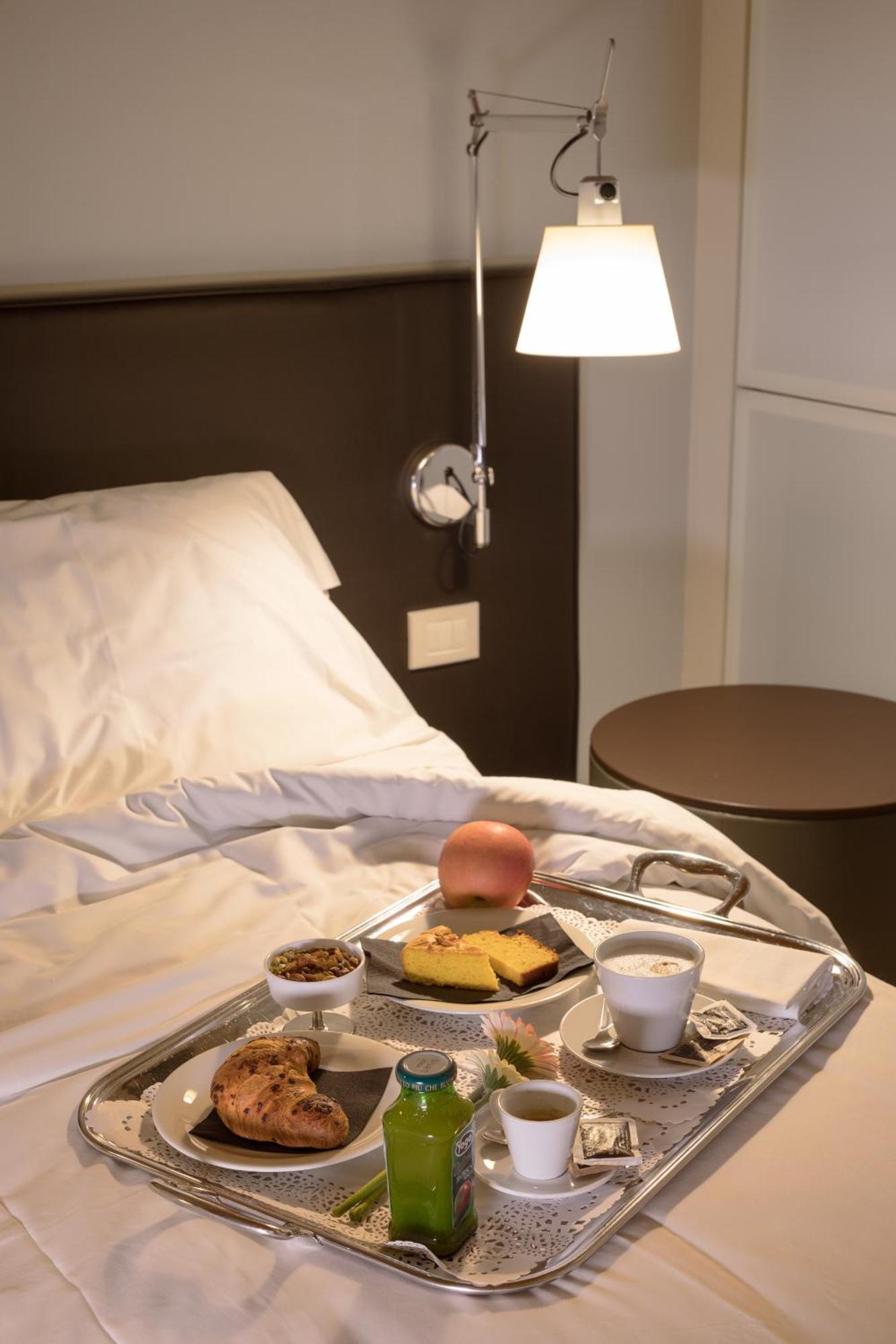 Boiardo Hotel Скандиано Экстерьер фото