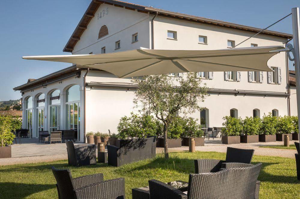 Boiardo Hotel Скандиано Экстерьер фото